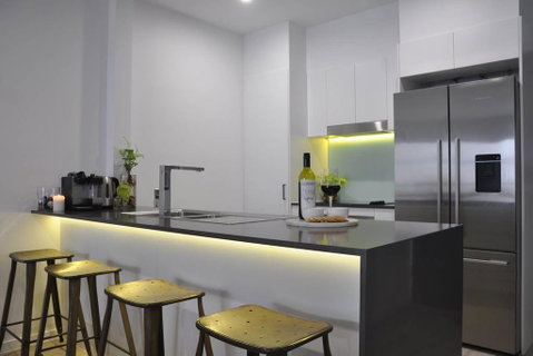 Spacious 2 Bed 2 Bath Unit - LUMA APARTMENTS - Accommodation Search 2