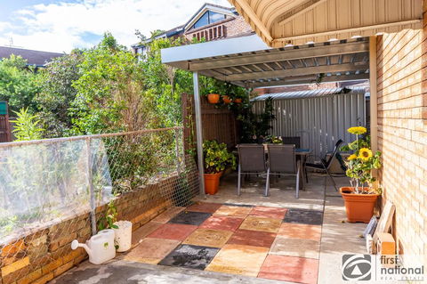 Spoil Yourself With The Perfect Position Of This First Floor Unit - Accommodation Search 1