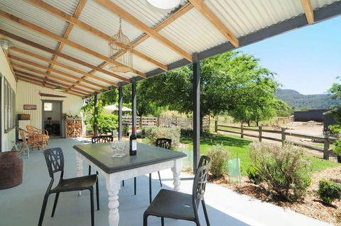 Spring Grove Dairy - Picturesque Views! - Accommodation Search 2