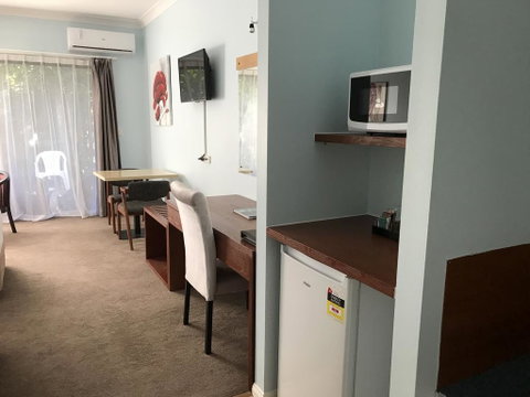 Springwood Motor Inn - Accommodation Search 3