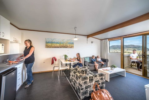 Stanley Seaview Inn - Accommodation Search 3