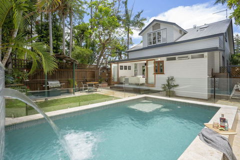 Starr Cottage Byron Bay - Walk To Town In 5 Minutes! - Accommodation Search 0