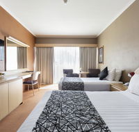 Statesman Hotel - Accommodation Search