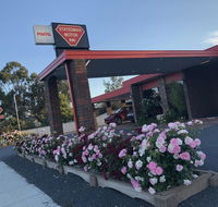 Statesman Motor Inn - Accommodation Search