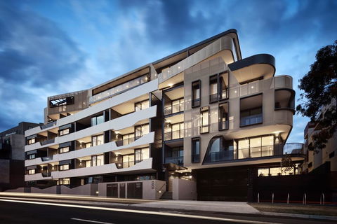 StayCentral Essendon Escape Sub-penthouse - Accommodation Search 1