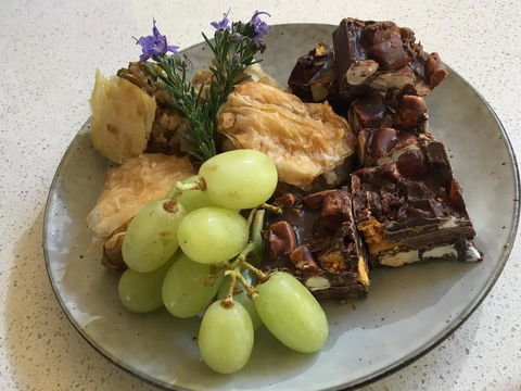 Stephanies Country Cottages - Accommodation Search 0
