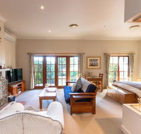 Strathearn Park Lodge - Accommodation Search
