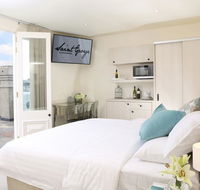 Studio 8 - Penthouse - Accommodation Search