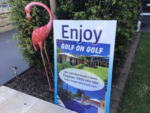 Studio Cabana On Golf In Mollymook - Accommodation Search 2
