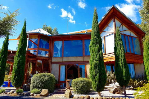STUNNING HOME WITH AMAZING VIEWS - Just 20 Mins To The City And Only 10 To MONA! - Accommodation Search 3