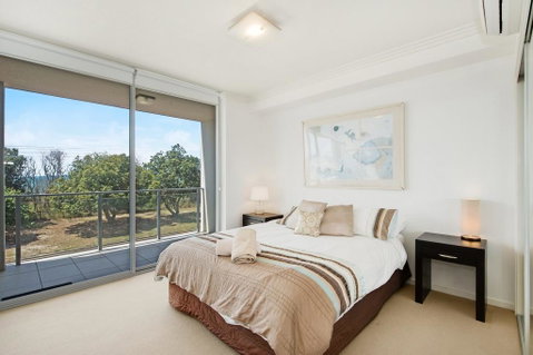 Stunning Surfside Apartment - Boyd St, Woorim - Accommodation Search 2