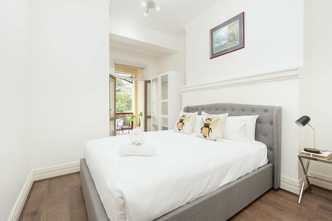 STUNNING SYDNEY HOME 11 - Accommodation Search 1