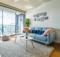 Stylish 2-bedroom apartment in Fortitude Valley - Accommodation Search