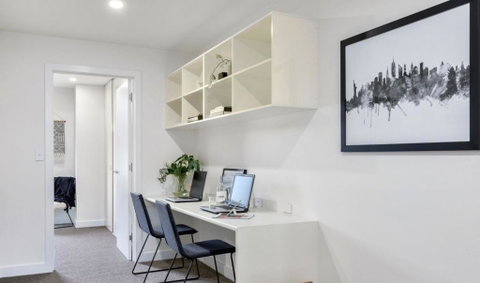 Stylish Townhouse - Accommodation Search 2