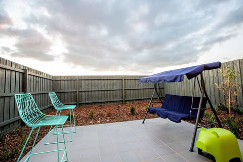 StylishTownhouse@Narre Warren/TrainStation/SC - Accommodation Search 1
