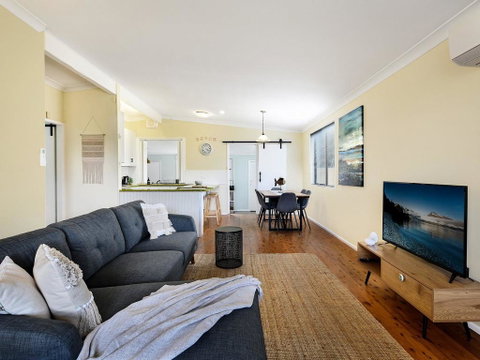 Summer Salt - Accommodation Search 0