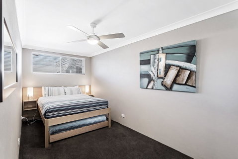 Sundeck, Unit 8/51 Ronald Avenue - Accommodation Search 1