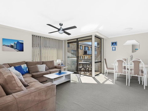 Sundowner Apartment 10 - Accommodation Search 0