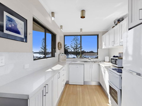 Sundowner Apartment 2 - Accommodation Search 1