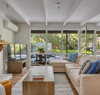 SunnySide at Sorrento walk to beach  village - Accommodation Search