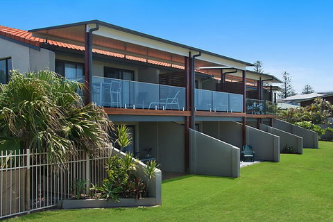 Sunrise Reef Unit 4 - Lennox Head - Accommodation Search 2