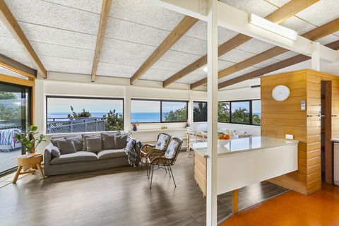 Sunshine Beach Shack - Accommodation Search 3