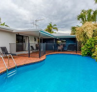 Sunyata Beach House - Rainbow Beach Beachside escape with a pool pet friendly and Wi-Fi - Accommodation Search