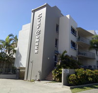 Surfcomber on the Beach - Accommodation Search