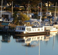 Swamp Fox luxury 2BR Dutch Barge - Accommodation Search