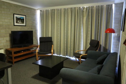 Tanderra 4 - Accommodation Search 3