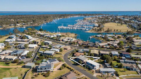 Tanjil - A Stroll From The Water In Paynesville - Accommodation Search 0