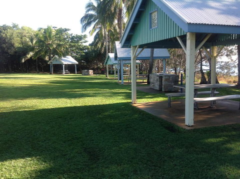 Tannum Sands Hotel / Motel - Accommodation Search 0