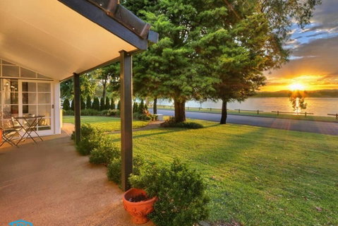 Tara Downs On Lake Albert - Accommodation Search 0