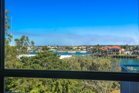 Taranaki Apartment - Accommodation Search 1