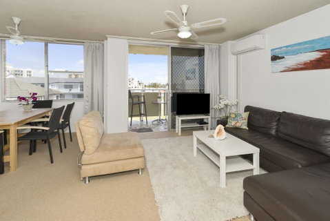 Tasman Towers - Unit 13 - Accommodation Search 3