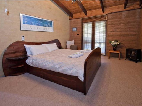 Tea Tree - Accommodation Search 3