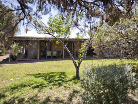 Tea Tree - Accommodation Search 1