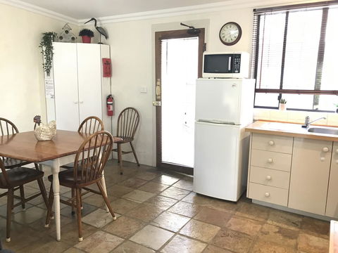 The Apartment - Moyston - Accommodation Search 2