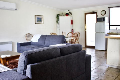 The Apartment - Moyston - Accommodation Search 0