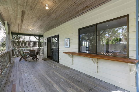 The Beach House, Sunshine Beach - Accommodation Search 2