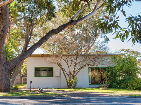 The Beach Shack At Nelson Bay - Accommodation Search 0