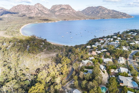 Freycinet Haven - Accommodation Search 25