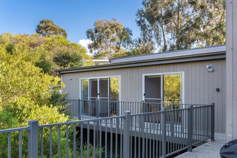 Freycinet Haven - Accommodation Search 23