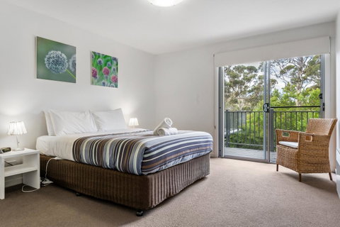 Freycinet Haven - Accommodation Search 10
