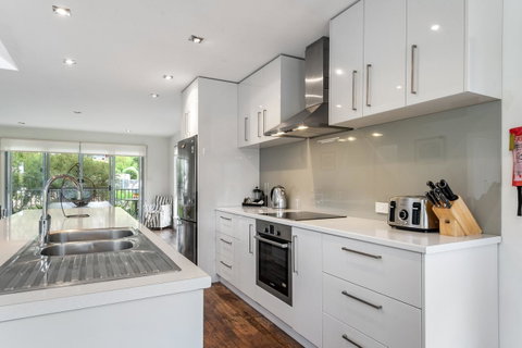 Freycinet Haven - Accommodation Search 7