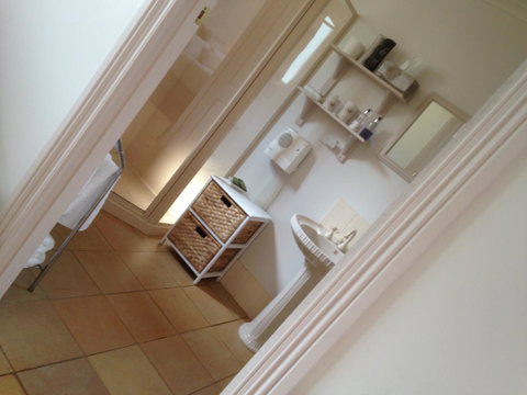 Ellie\'s Cottages - Accommodation Search 23