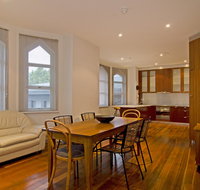 Roxburgh House Apartments - Accommodation Search