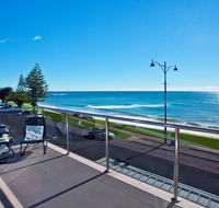 Penguin Waterfront Escape - Accommodation Search