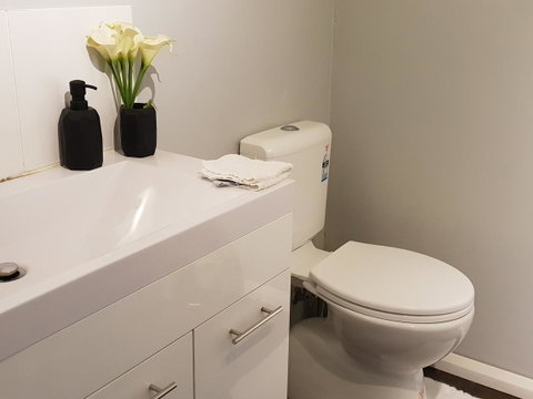 Lockleigh Park - Accommodation Search 16