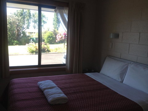 Willaway Motel Apartments - Accommodation Search 9